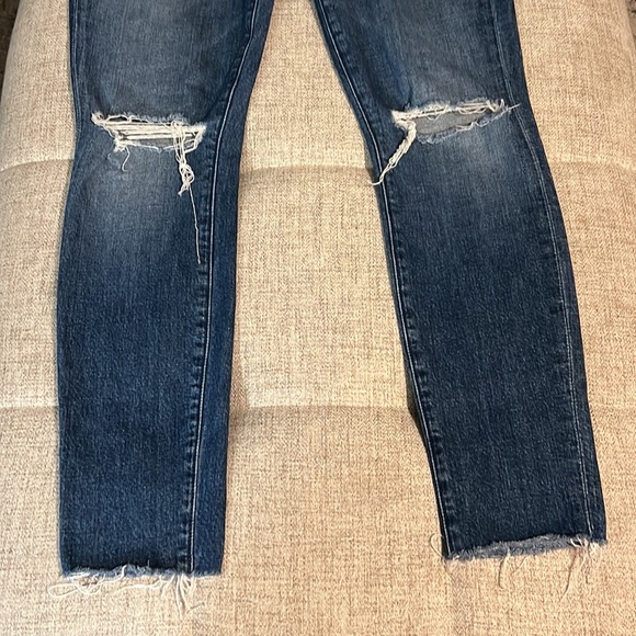 HP🎉!! MOTHER HIGH WAISTED LOOKER ANKLE FRAY 29 - Picture 3 of 16